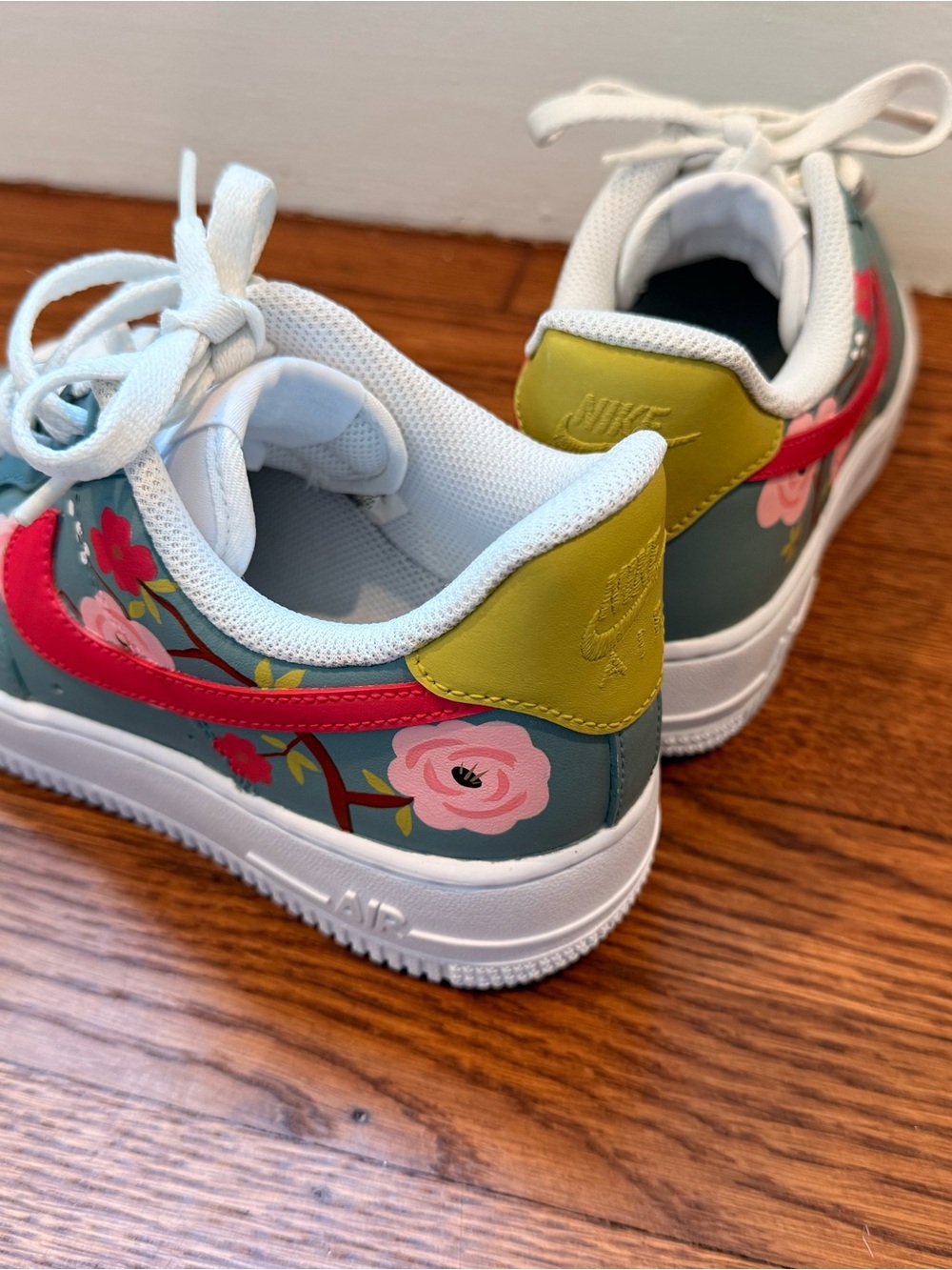 Nike Air Force 1 Custom Hand Painted - Picture 1 of 6